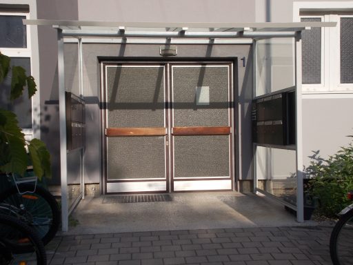 Ostseite, Vorhaus FO 2